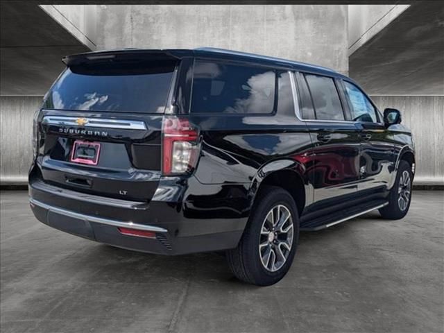 2024 Chevrolet Suburban LT