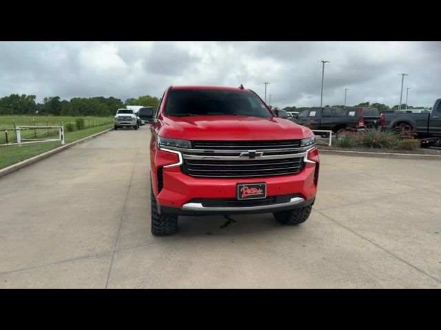 2024 Chevrolet Suburban LT