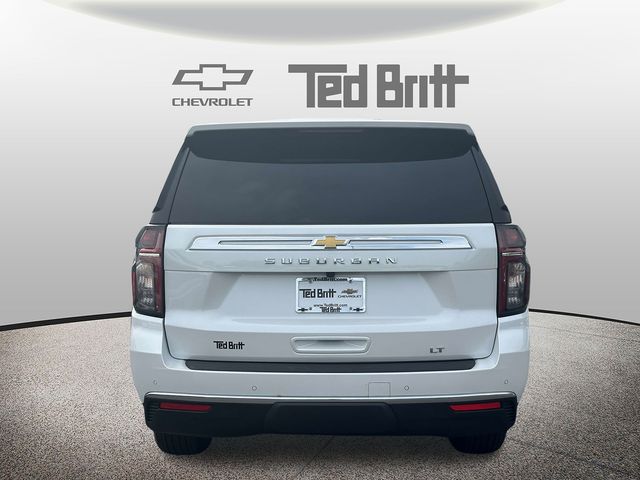 2024 Chevrolet Suburban LT