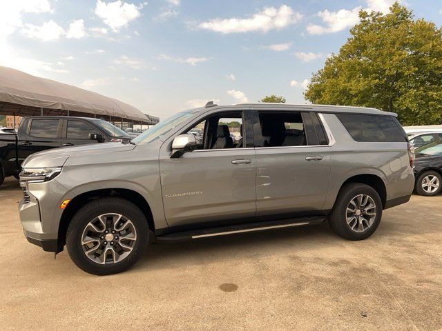 2024 Chevrolet Suburban LT