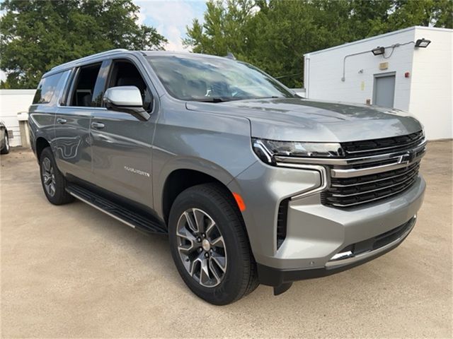 2024 Chevrolet Suburban LT