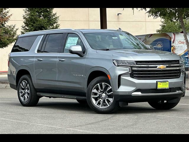 2024 Chevrolet Suburban LT