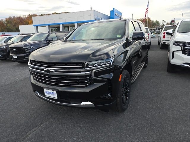 2024 Chevrolet Suburban LT