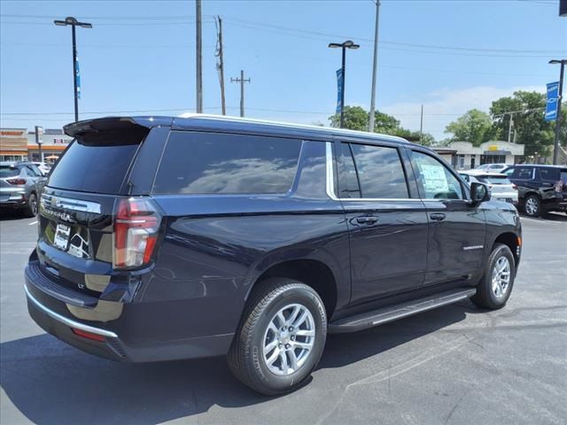 2024 Chevrolet Suburban LT