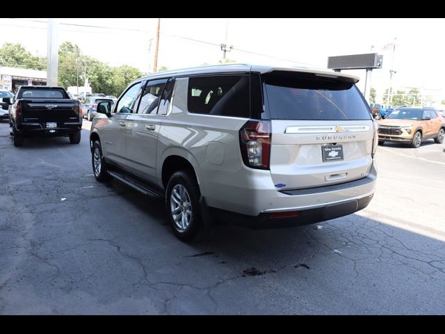 2024 Chevrolet Suburban LT