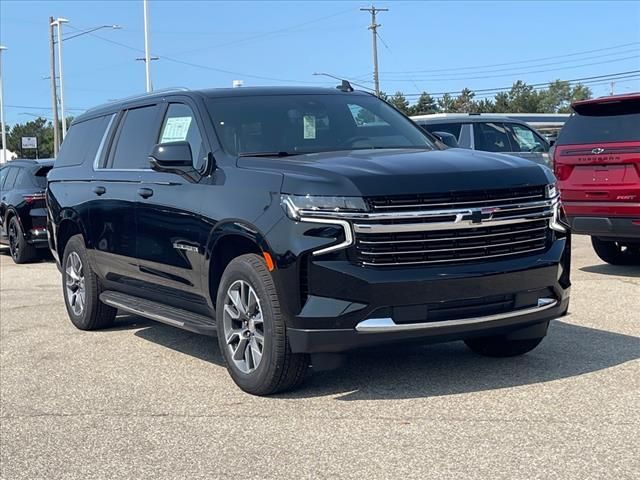 2024 Chevrolet Suburban LT