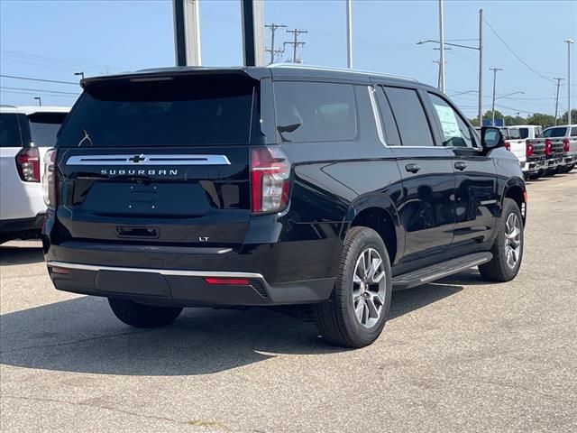 2024 Chevrolet Suburban LT