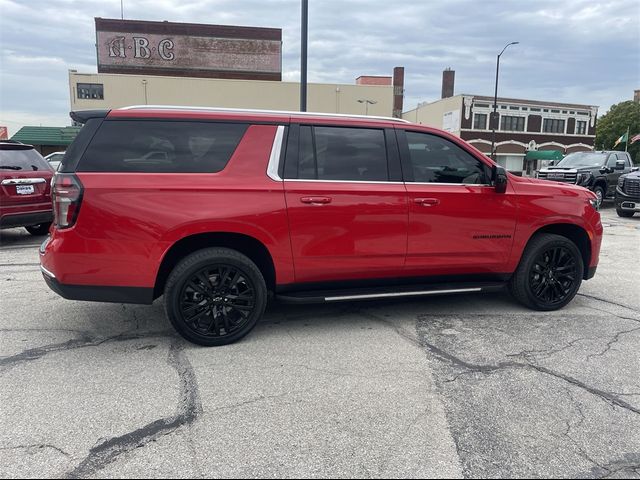 2024 Chevrolet Suburban LT