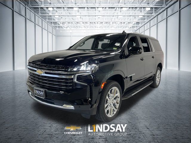 2024 Chevrolet Suburban LT