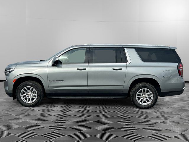 2024 Chevrolet Suburban LT