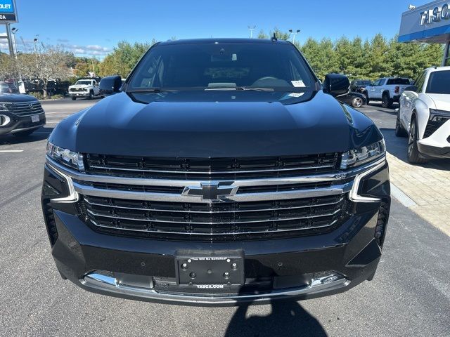 2024 Chevrolet Suburban LT