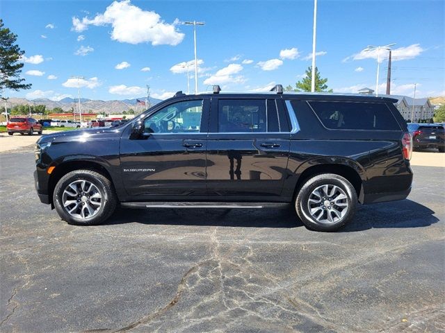 2024 Chevrolet Suburban LT