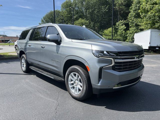 2024 Chevrolet Suburban LT