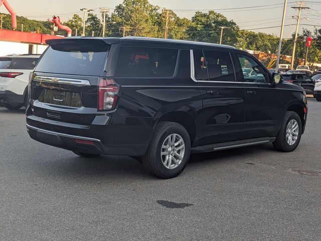 2024 Chevrolet Suburban LT