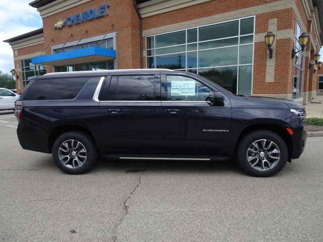 2024 Chevrolet Suburban LT