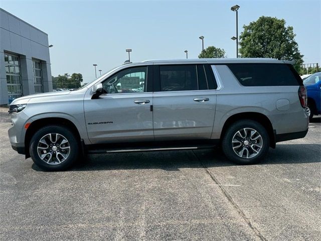 2024 Chevrolet Suburban LT