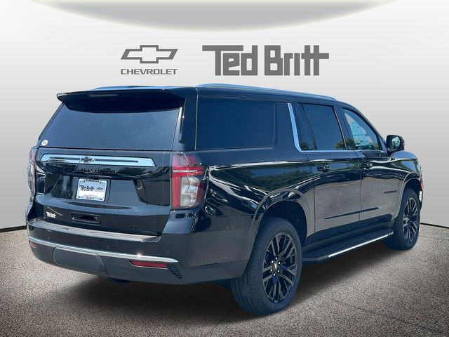 2024 Chevrolet Suburban LT