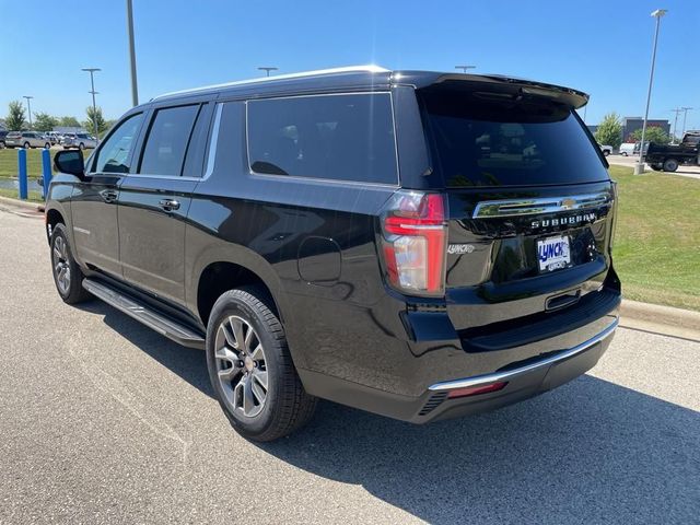 2024 Chevrolet Suburban LT