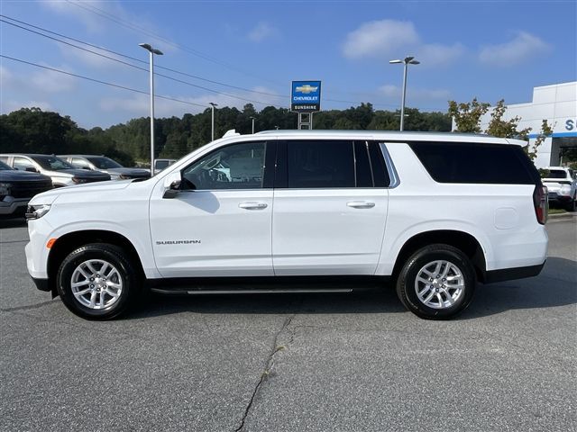 2024 Chevrolet Suburban LT