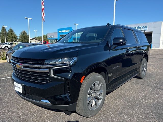 2024 Chevrolet Suburban LT