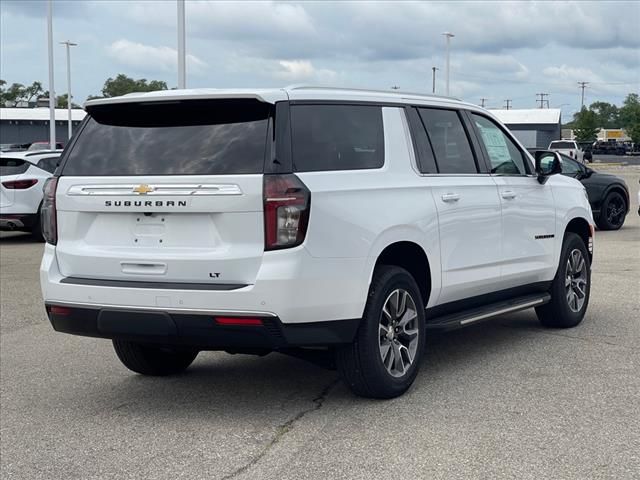 2024 Chevrolet Suburban LT