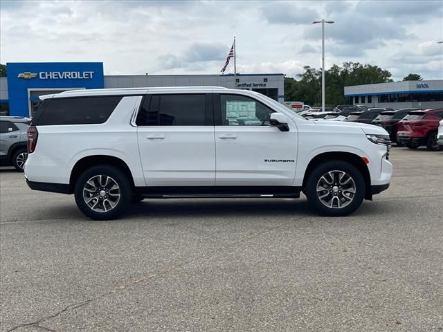 2024 Chevrolet Suburban LT