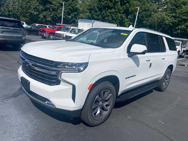 2024 Chevrolet Suburban LT