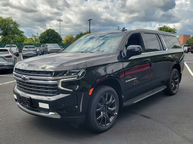 2024 Chevrolet Suburban LT