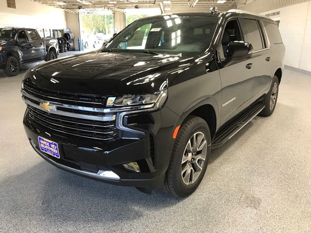 2024 Chevrolet Suburban LT