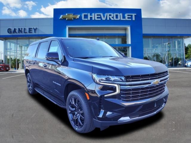 2024 Chevrolet Suburban LT