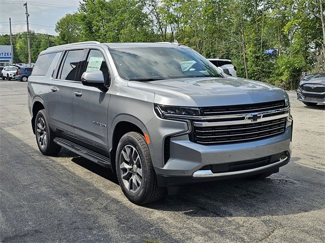 2024 Chevrolet Suburban LT