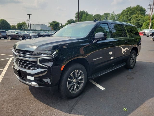 2024 Chevrolet Suburban LT