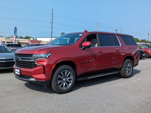 2024 Chevrolet Suburban LT