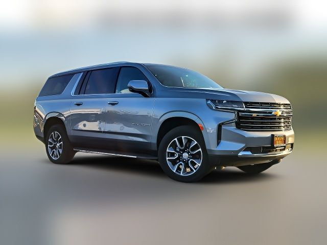 2024 Chevrolet Suburban LT