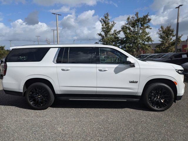 2024 Chevrolet Suburban LT