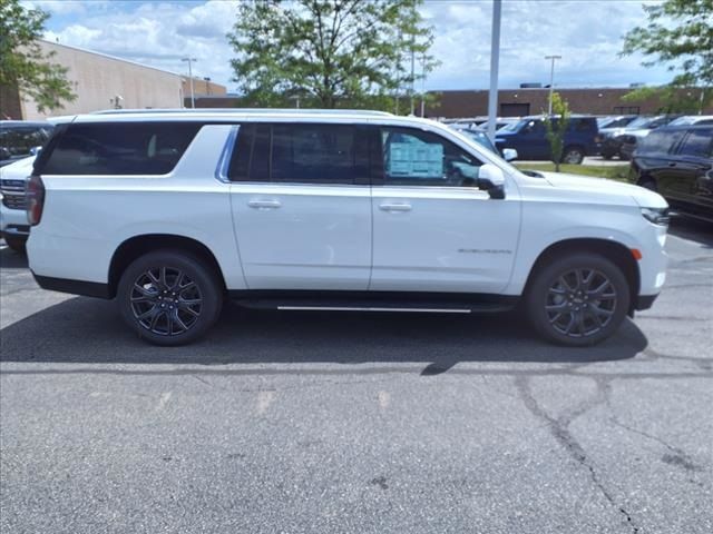 2024 Chevrolet Suburban LT