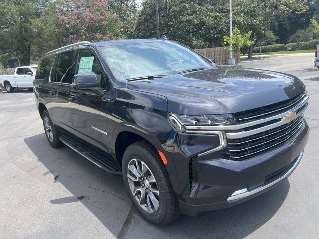 2024 Chevrolet Suburban LT