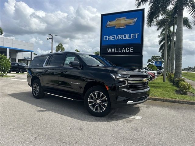 2024 Chevrolet Suburban LT