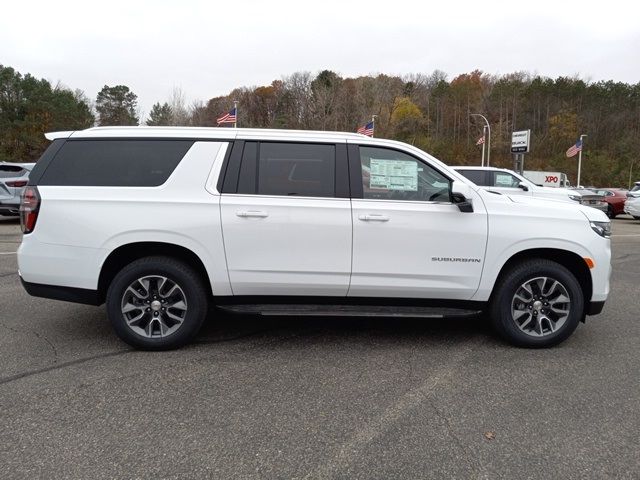 2024 Chevrolet Suburban LT