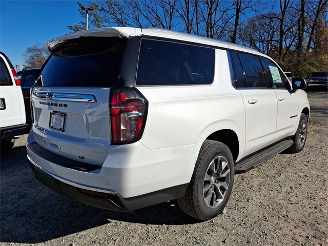 2024 Chevrolet Suburban LT