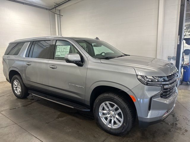 2024 Chevrolet Suburban LT