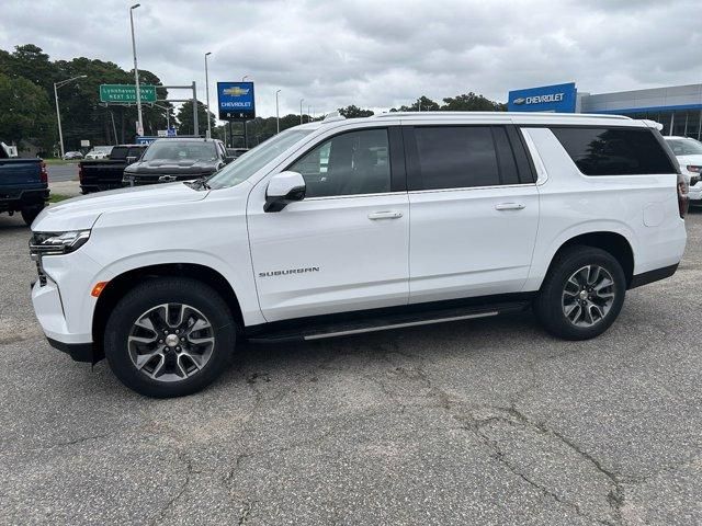 2024 Chevrolet Suburban LT