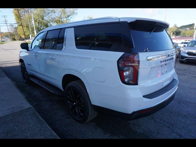 2024 Chevrolet Suburban LT