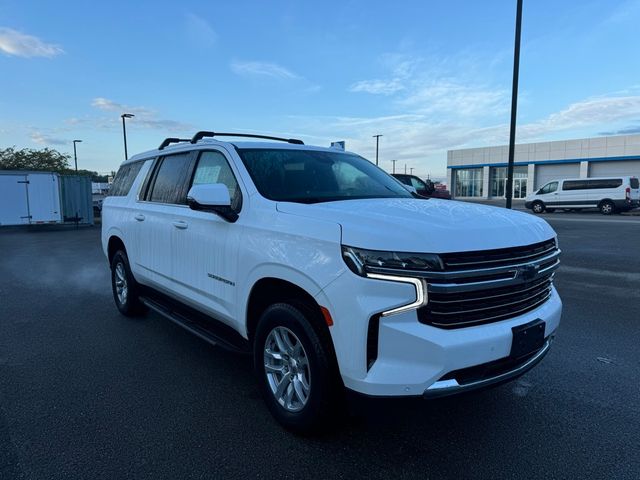 2024 Chevrolet Suburban LT