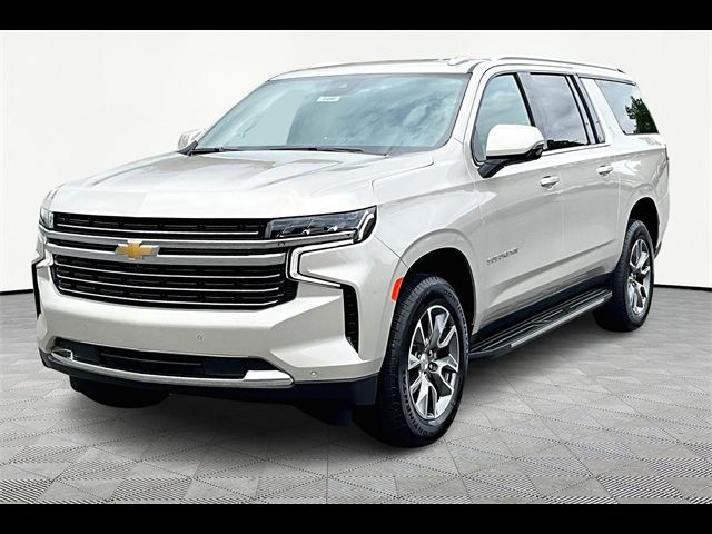 2024 Chevrolet Suburban LT