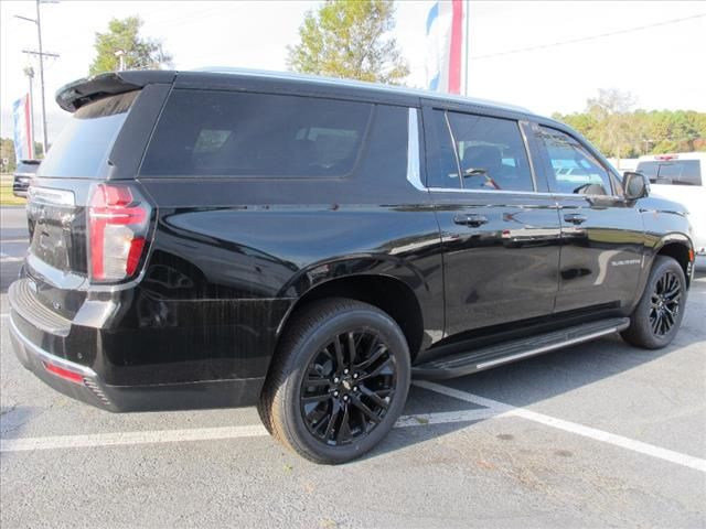 2024 Chevrolet Suburban LT