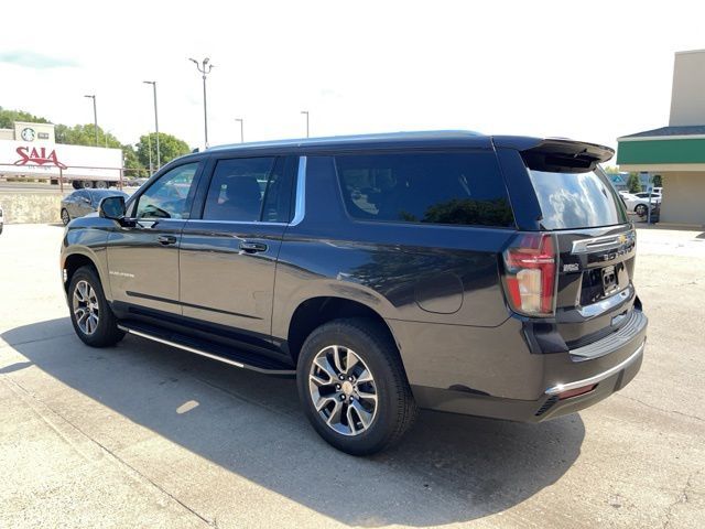 2024 Chevrolet Suburban LT