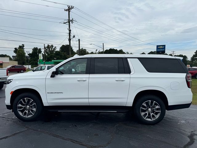 2024 Chevrolet Suburban LT