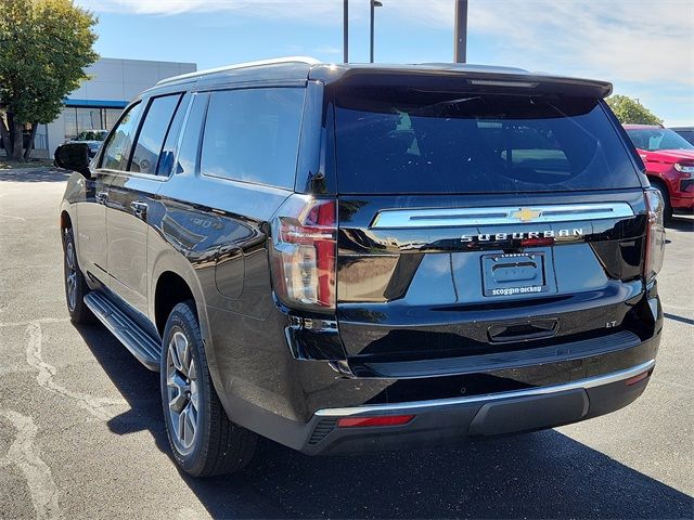 2024 Chevrolet Suburban LT