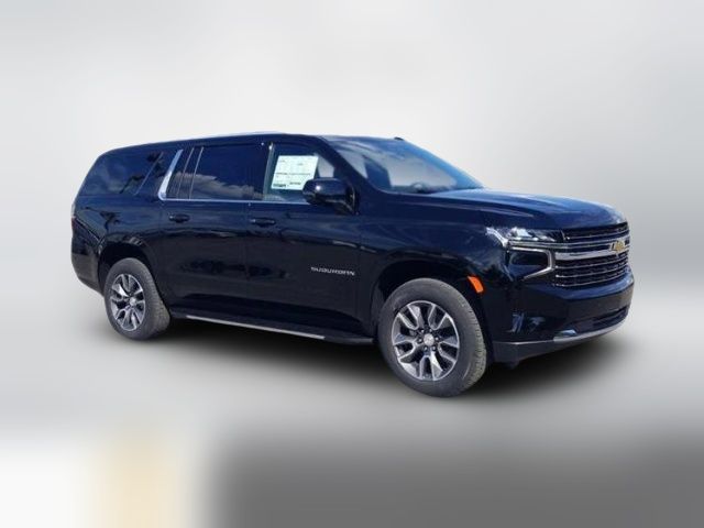 2024 Chevrolet Suburban LT